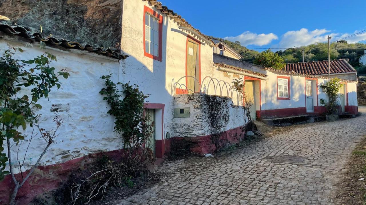 My Grandmas A Casa Das Avos Vale de Figueira المظهر الخارجي الصورة